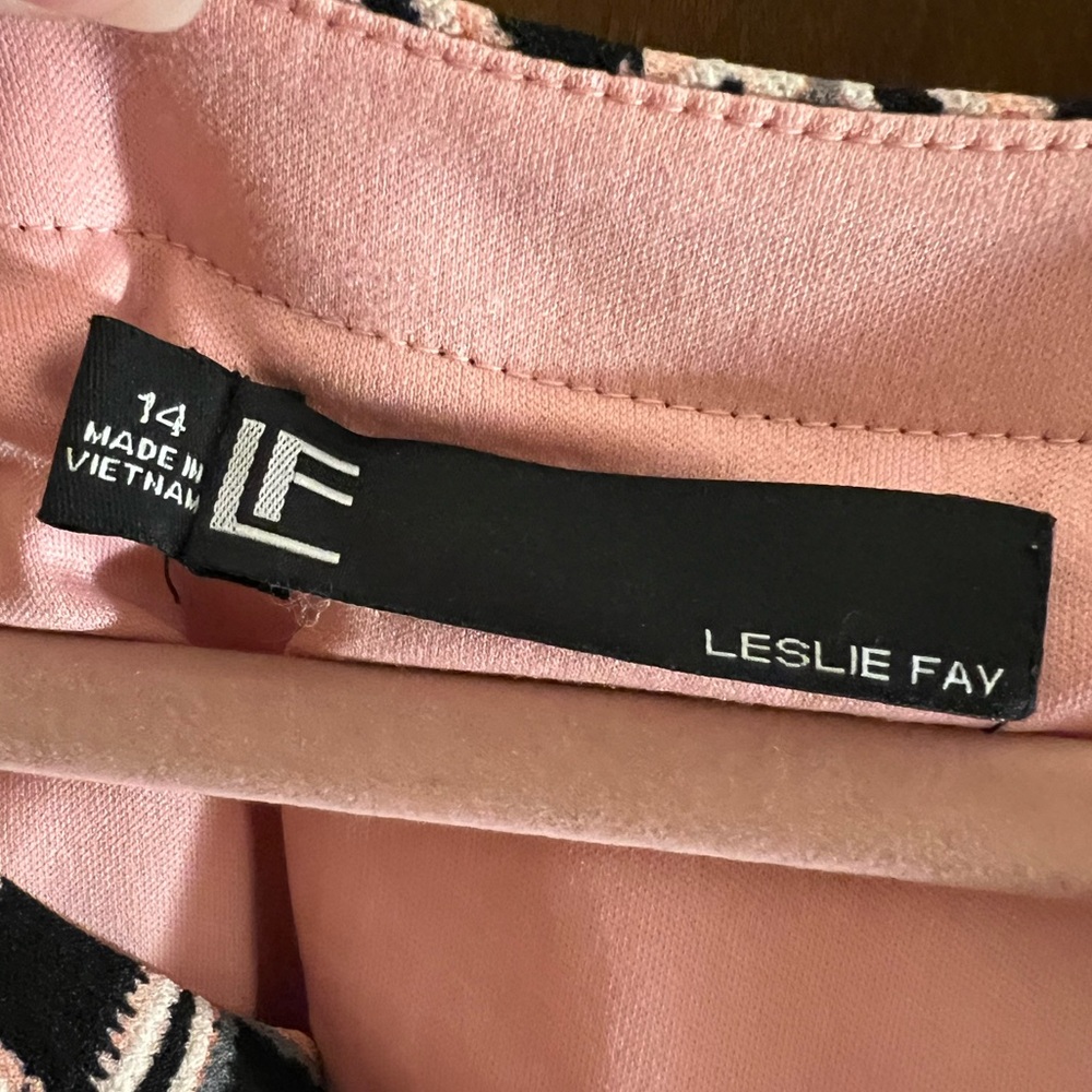 Leslie Fay dress, pink and black patterned dress, size 14 - Picture 3 of 3